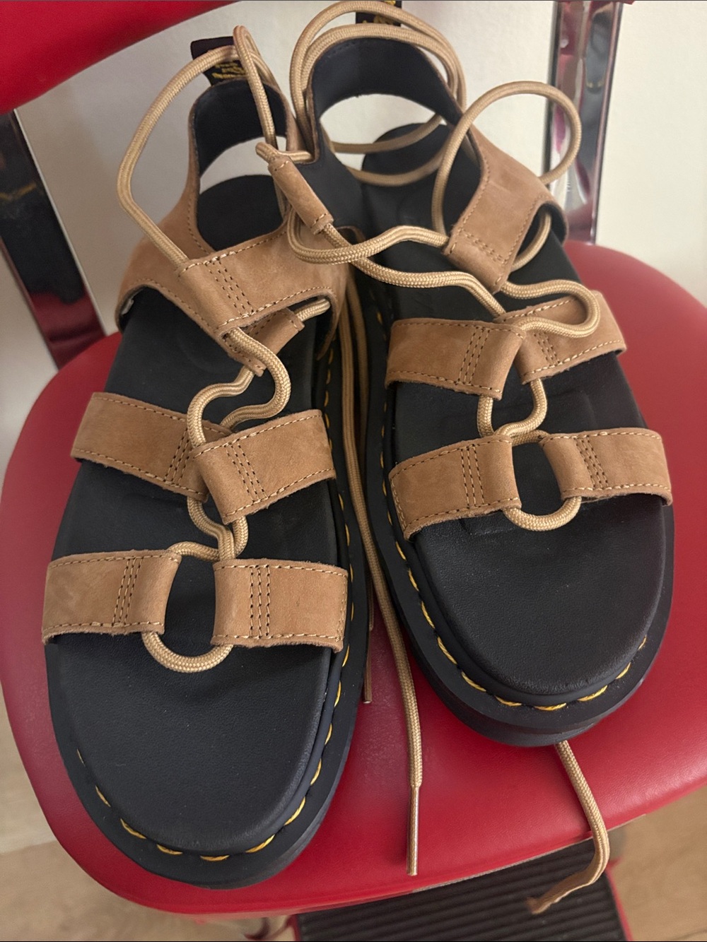 Dr Martens Airwair sandals